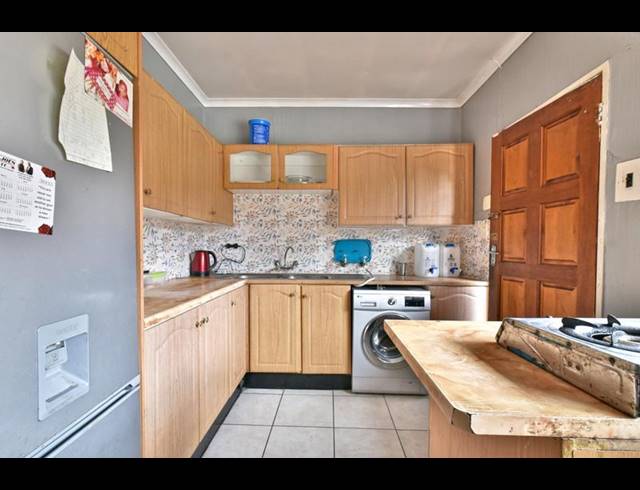3 BEDROOM HOUSE FOR SALE IN BRACKENDOWNS
